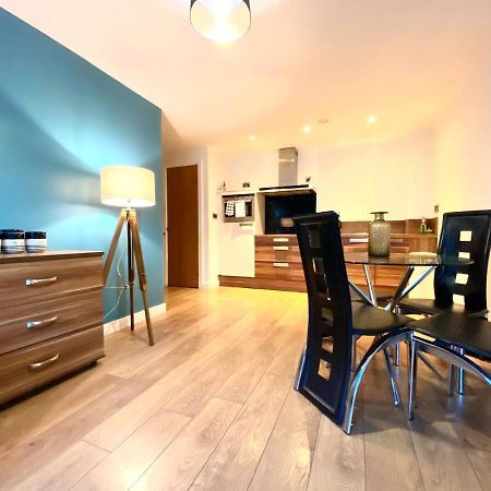 Blonk Street - Luxury Two Bedroom Apartment シェフィールド エクステリア 写真
