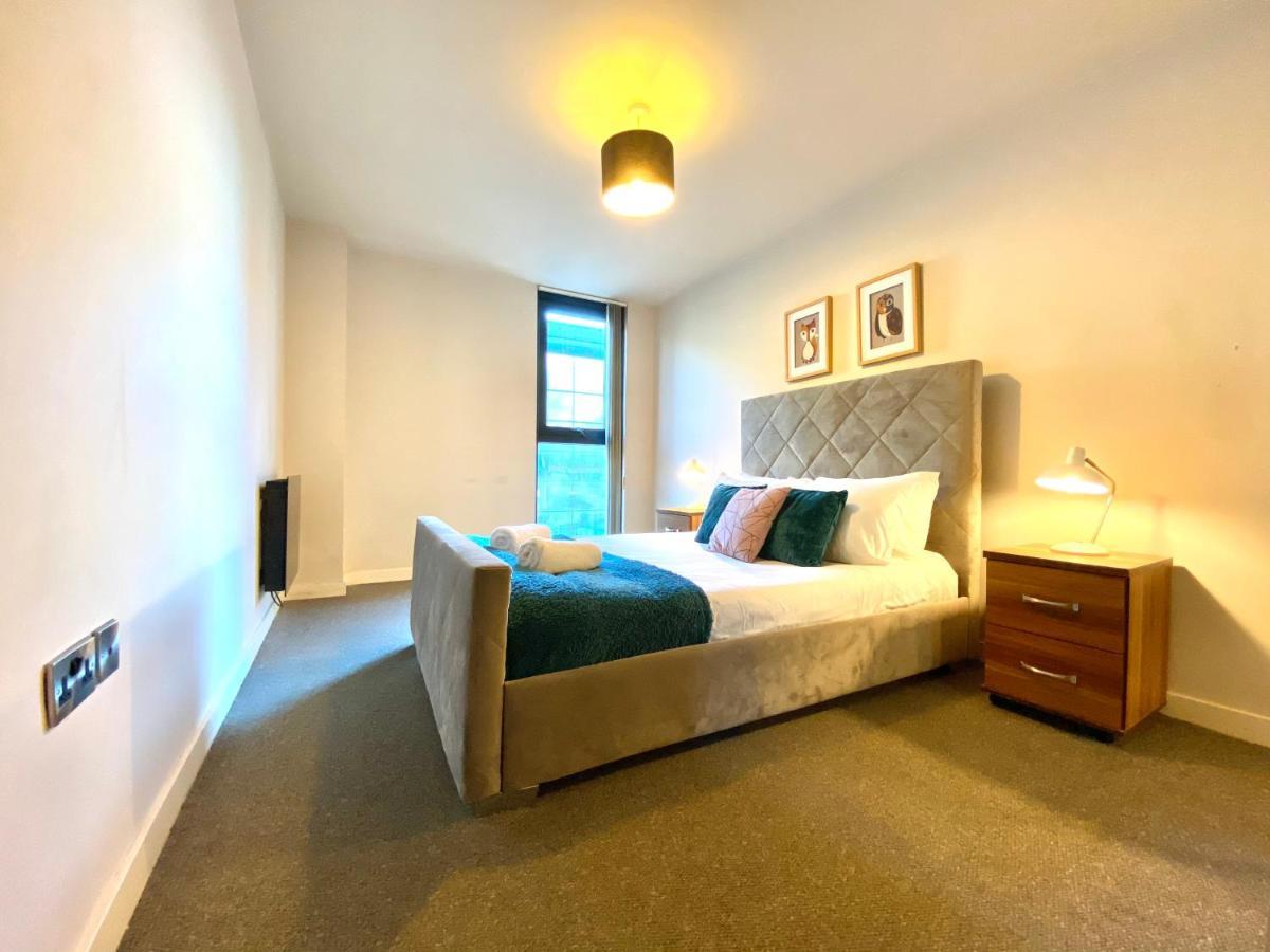 Blonk Street - Luxury Two Bedroom Apartment シェフィールド エクステリア 写真