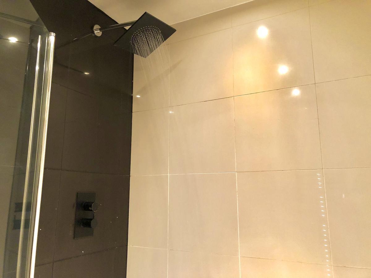 Blonk Street - Luxury Two Bedroom Apartment シェフィールド エクステリア 写真